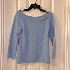 Cashmere scoop neck sweater